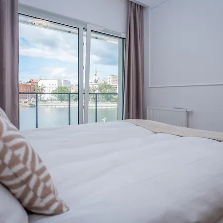 Apartamento Bulwary Nad Odra Z Widokiem Na Rzeke Odre I Prywatnym Miejscem Parkingowym Estetino